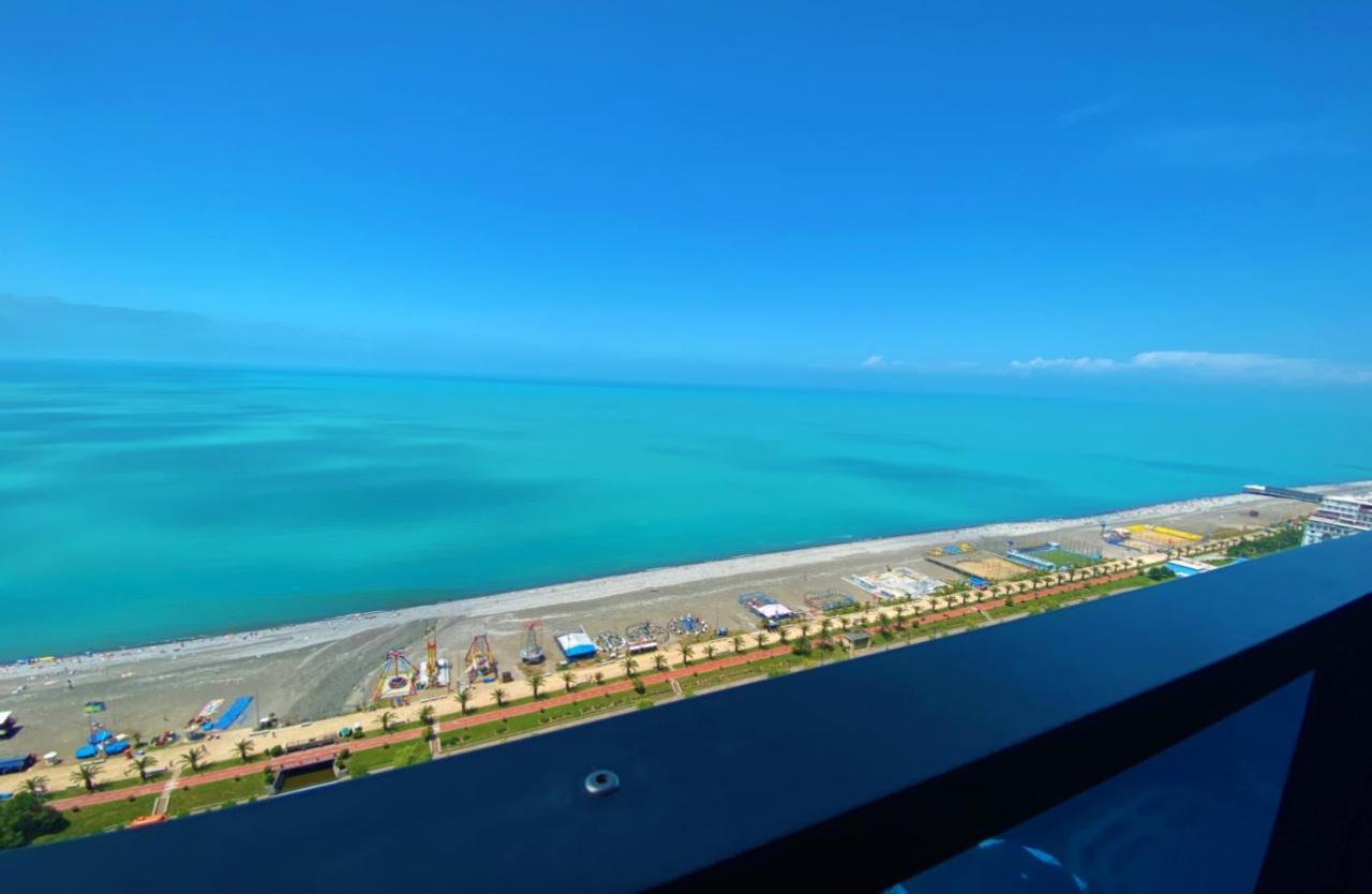 Batumi Luxury Resort & Sea View Aparthotel Exterior foto