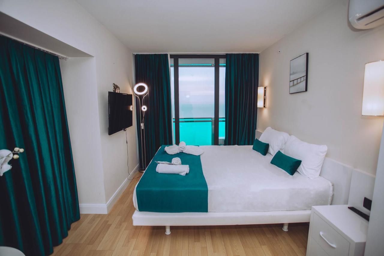 Batumi Luxury Resort & Sea View Aparthotel Exterior foto